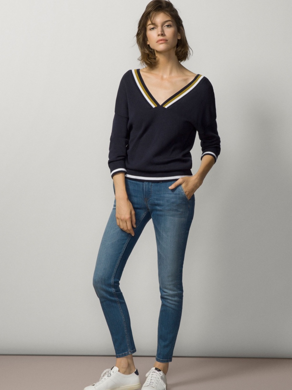 Massimo Dutti Navy V-Neck Sweater Italian Yarn Y2K Preppy Collegiate size L